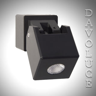 HUNZA Cube Wall Lite Pure LED | Davoluce Lighting. Exterior wall light of high quality on Display on our showroom in Elsternwick, Victoria. Delivery in Australia to Melbourne, Sydney, Brisbane, Perth. Buy online or in our shop.