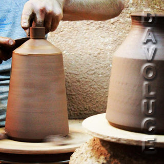 Flame Spanish handmade pendant lights, clay pendant lights By Pott from Davoluce Lighting. Terracotta pendant lights on display at Davoluce Lighting Showroom in Melbourne. Designed and made in Spain by Miguel Ángel García Belmonte.