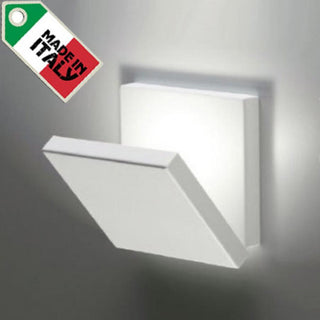 SPY new LED adjustable wall light by Selène Illuminazione. Ideal for Bedrooms, hallways. Can be used as a wall up-lighter or reading lamp mounted next to bed head. Spy can be mounted in any direction. Australia wide delivery by Davoluce Lighting