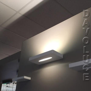 UGE LUNAR 30W LED Wall Uplight. Italian made LED wall washer lights, led wall uplighters, led ceiling wall washer, Italian made wall lights from Davoluce Lighting. Australia wide delivery From Davoluce Lighting