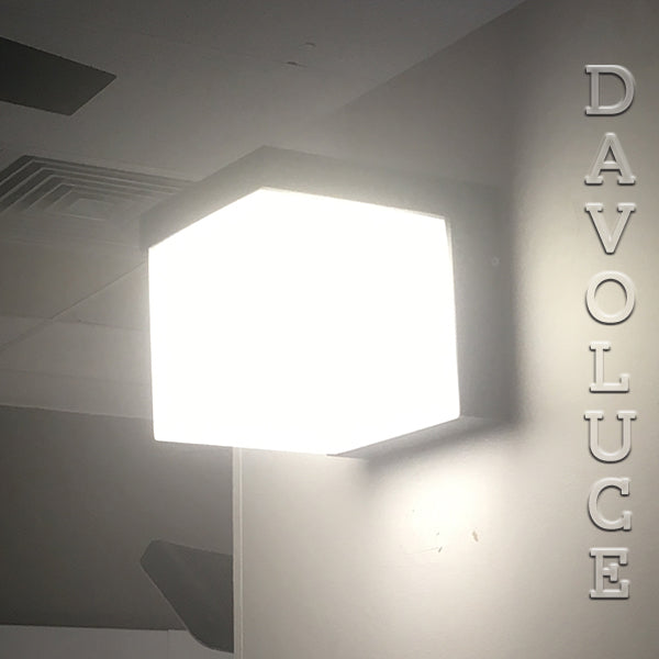 UOWCUBE-WW - UGE Lighting - CUBE Exterior Wall Light