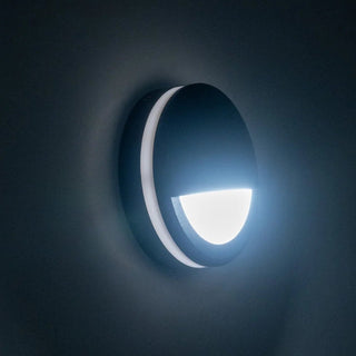HV2961T - Nava LED Step Lights with Eyelid