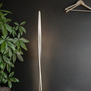 Twisto LED Floor Lamp