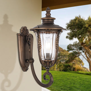 Ramiro 35 Traditional Outdoor Wall Light – Black or Bronze | Telbix