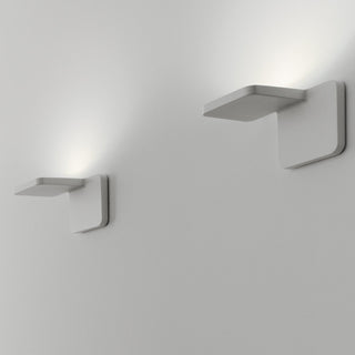 Quad 18W LED Wall Light by LineaLight